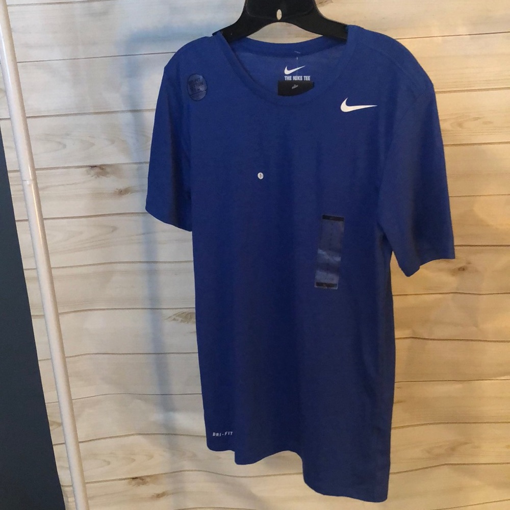 Nike Mens small Dry Fit Tee